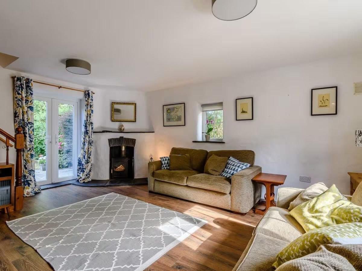 The Gatehouse At Y Gwesty Bach Holiday home